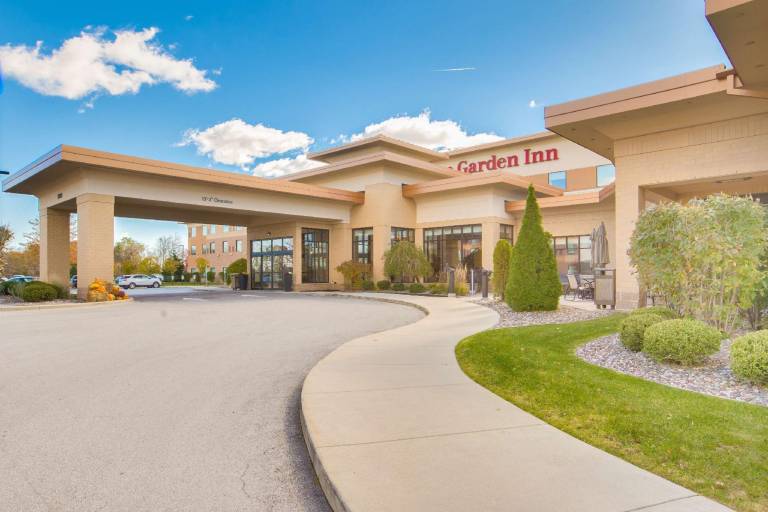 Hilton Garden Inn Milwaukee Airport in Milwaukee, WI