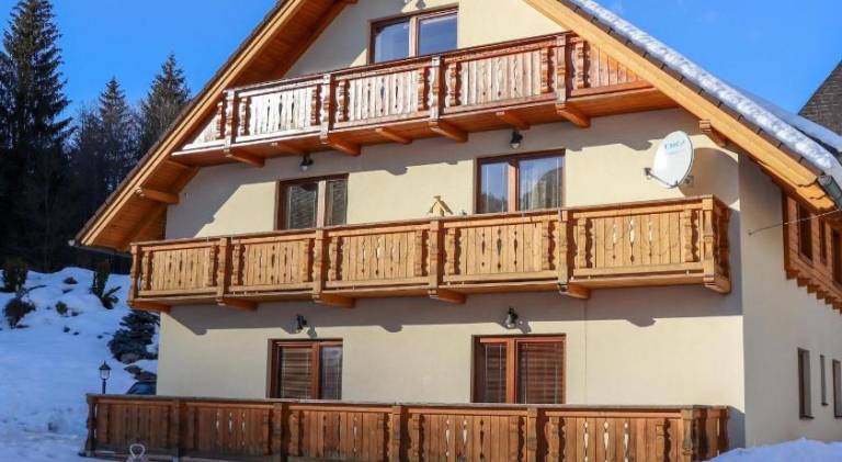 Apartmán  Hronec