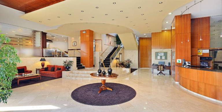 Best Western Premier CMC Girona in Girona