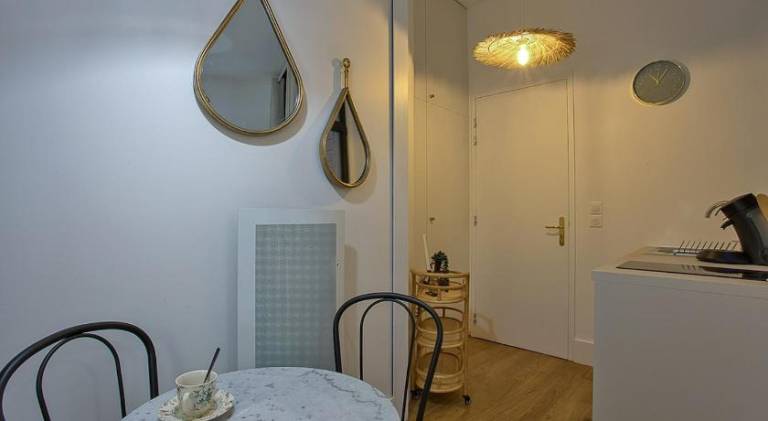 Apartment | Next to Capitole de Toulouse — photo 5