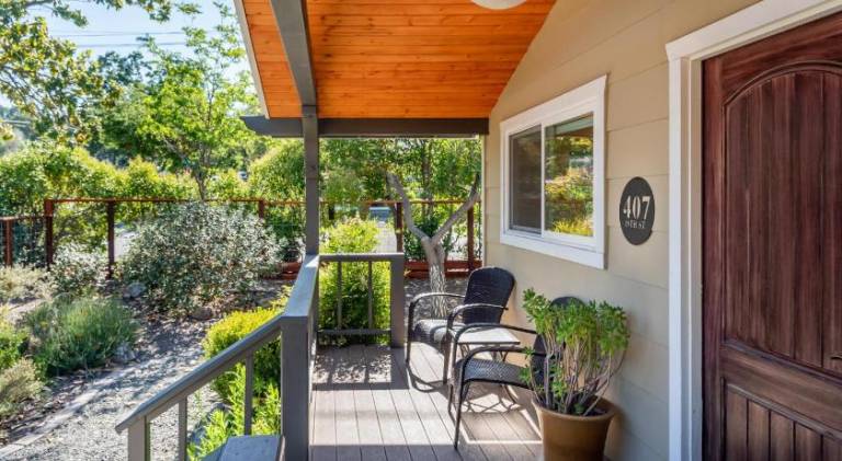Big vacation home | Pets are welcome — photo 4