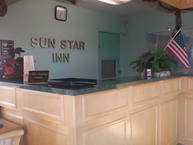 Sunstar Inn Los Banos near I-5 — photo 2