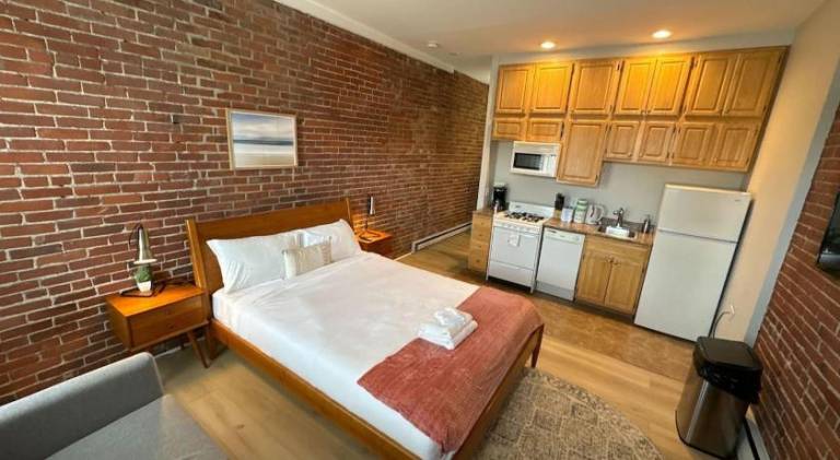 Holiday apartment | Suitable for remote work in Boston, MA