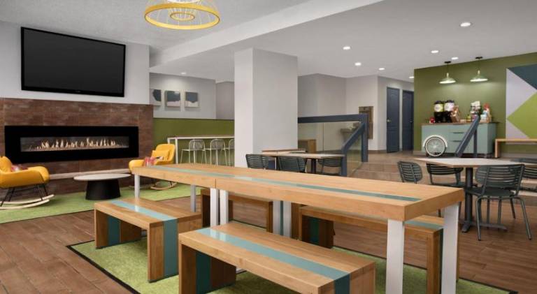 Spark by Hilton Denver Tech Center Greenwood Village — photo 5