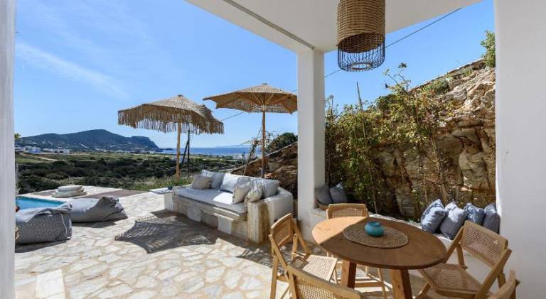 Pleasant vacation home with patio & private pool | Dogs allowed — photo 3