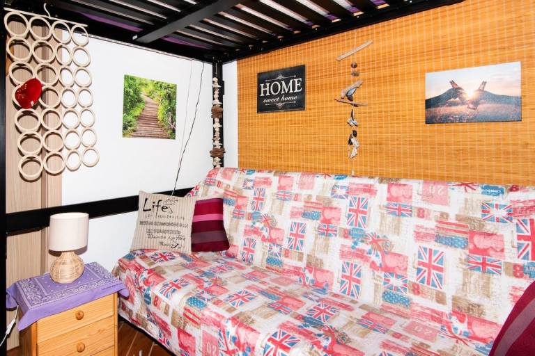 House with 1 room for 3 persons in Izola