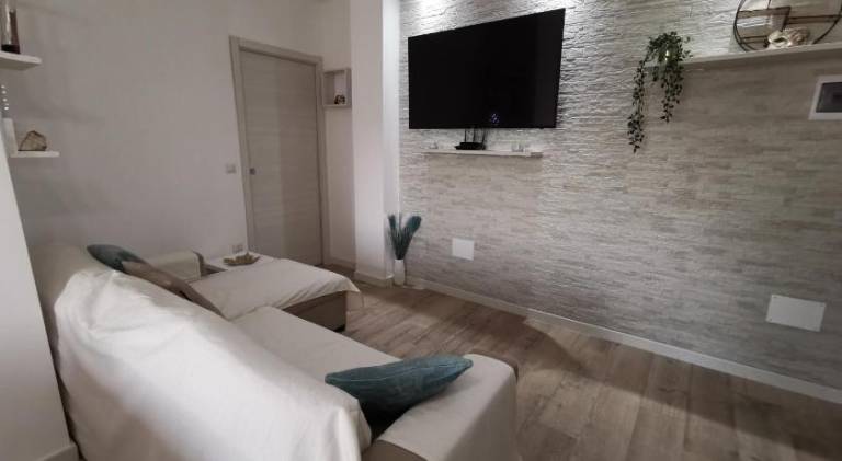 Holiday apartment with 2 rooms for 4 persons — photo 2
