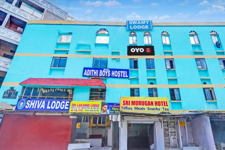 OYO SHIVA LODGE