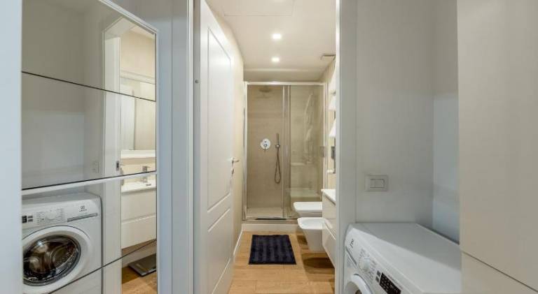 Porta Venezia New Luxury apt - wifi full equiped — photo 3