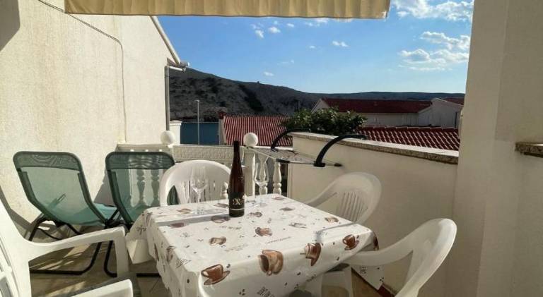Holiday apartment with garden & patio | Pets are welcome — photo 3