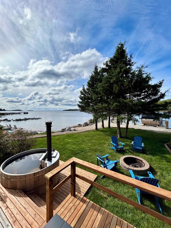 Cottage Hubbards