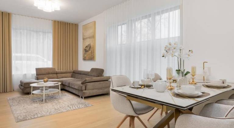 Beautiful apartment with patio & yard | Next to the beach | Pets are welcome in Tartu