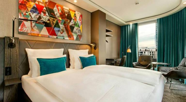 Motel One Frankfurt-Romer — photo 2