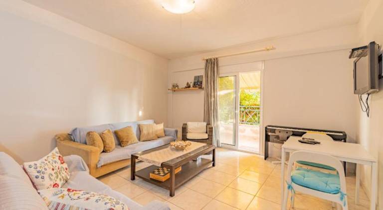 Apartment with garden & terrace | Pets allowed — photo 2