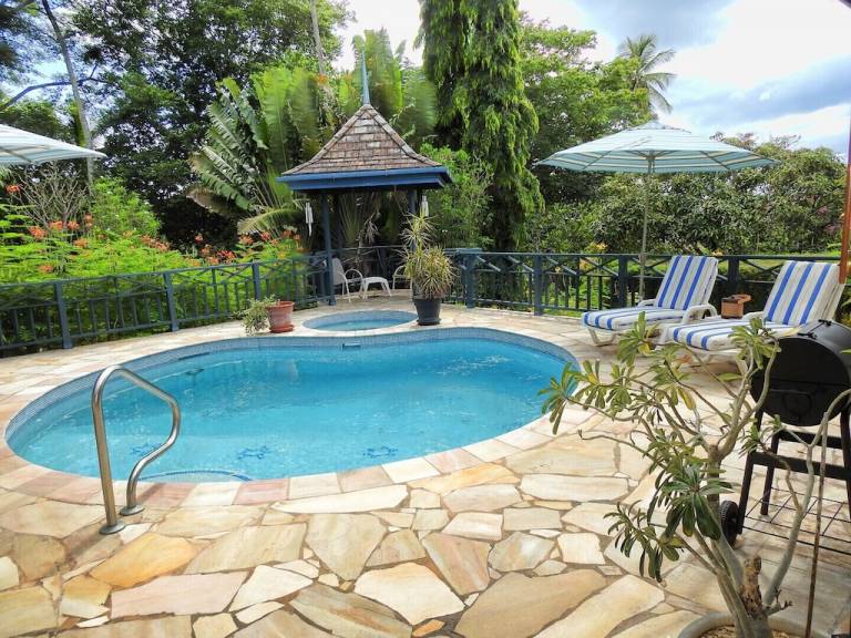 Villa Plymouth