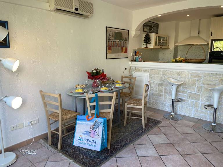 Holiday apartment with 1 room for 4 persons — photo 2