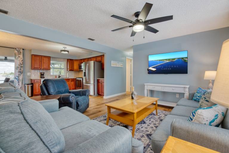 VILLA PARADISE COVE – GULF ACCESS BEACH BUDGET FRIENDLY BOAT RENTAL TOURS VOUCHER INCL. — photo 4