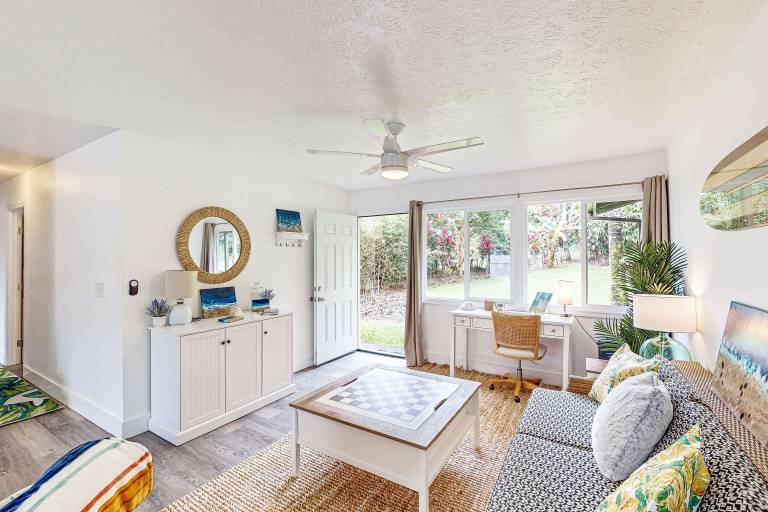 House  Leilani Estates