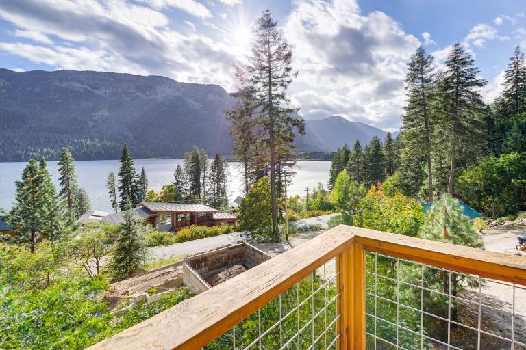 House Lake Wenatchee