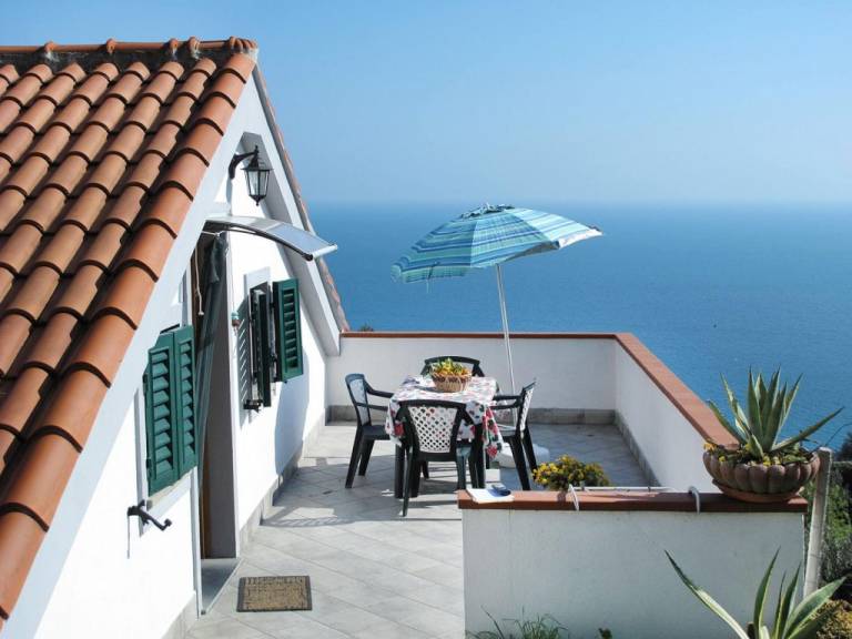 Appartamento Vado ligure
