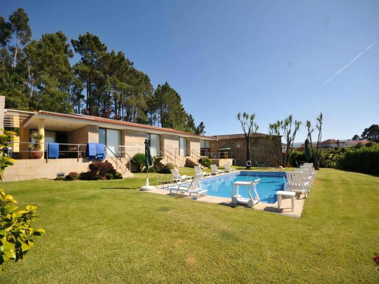 Villa Paredes de Coura