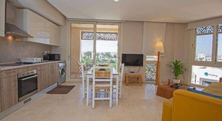 Ollystays Mangroovy 1 BR Beach and Pool Free access — photo 2