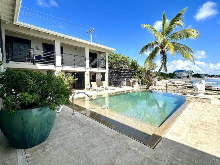 Condo Seven Mile Beach