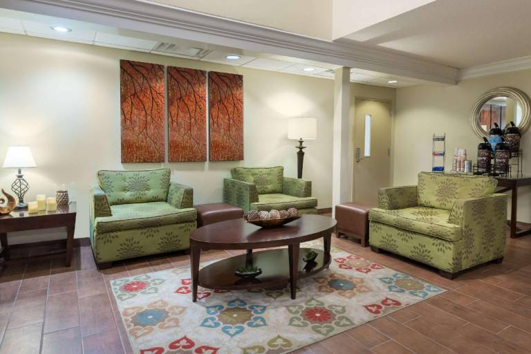 Comfort Inn Fayetteville near Fort Bragg — photo 3
