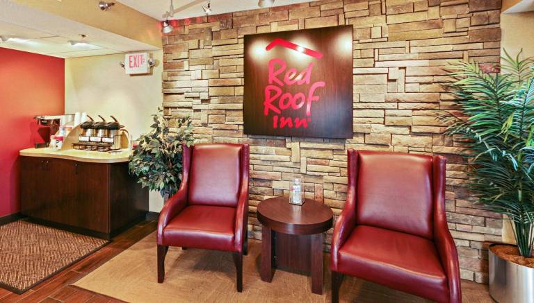 Red Roof Inn Johnson City — photo 3