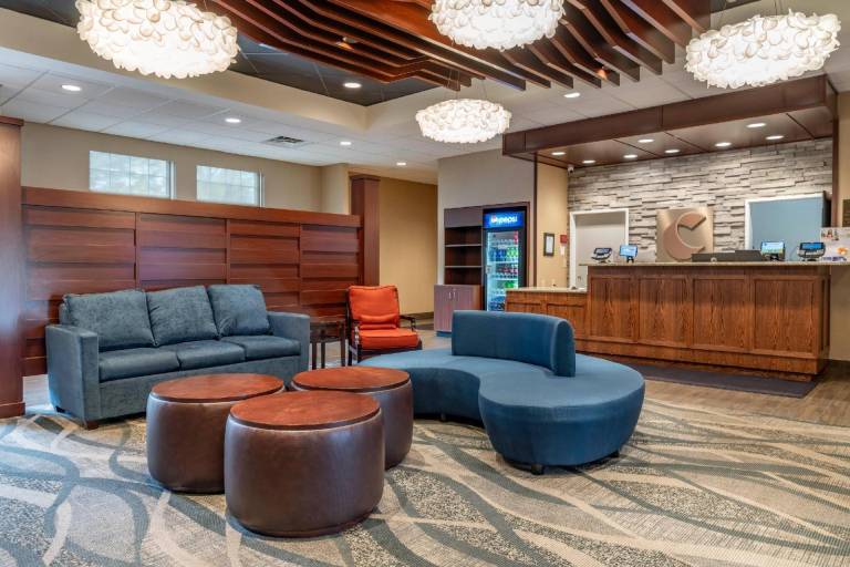 Comfort Inn University — photo 2