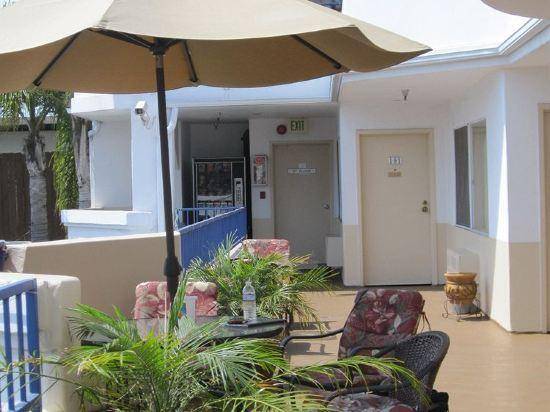 The Surfbreak Hotel — photo 5