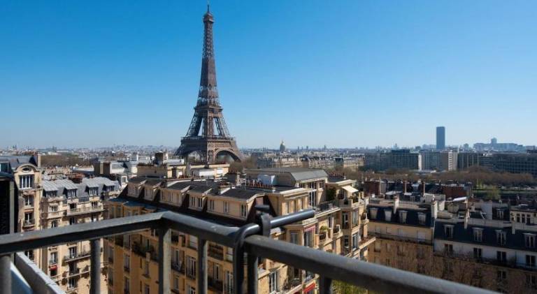 Holiday apartment | Close to Eiffel Tower in Montrouge