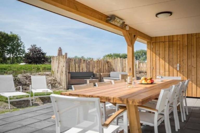Vacation home with sauna, barbeque & terrace in Breskens