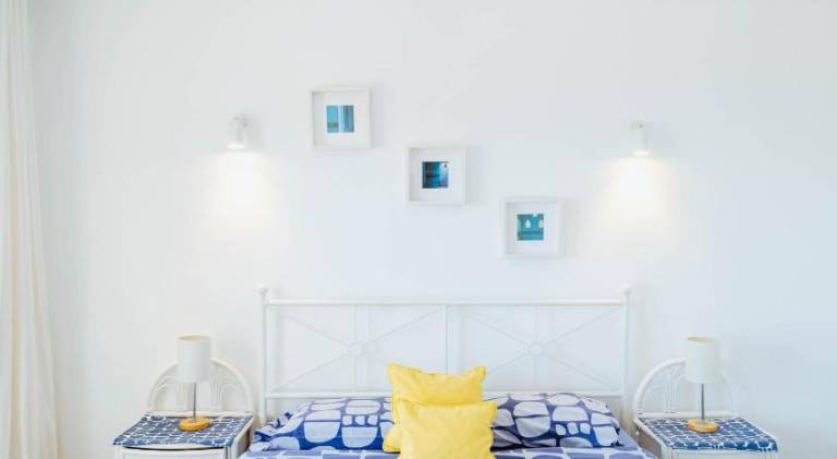 Holiday apartment with patio & private pool in Tossa de Mar