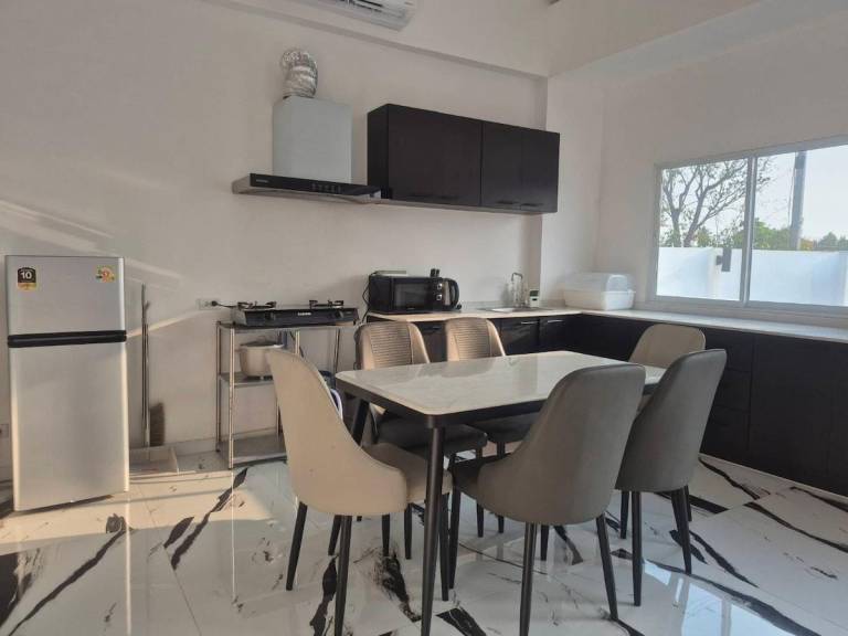Wonderful vacation home with barbecue & pool | Pet-friendly — photo 4