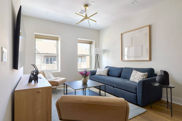 Hoboken 3BR Queen Loft