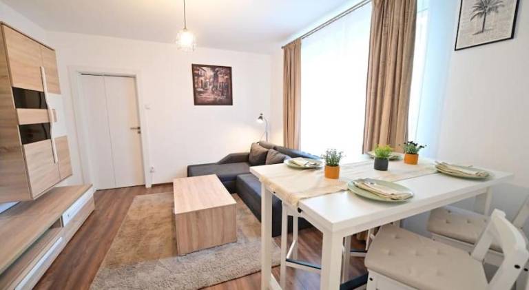 Apartment with 1 room for 4 persons — photo 3