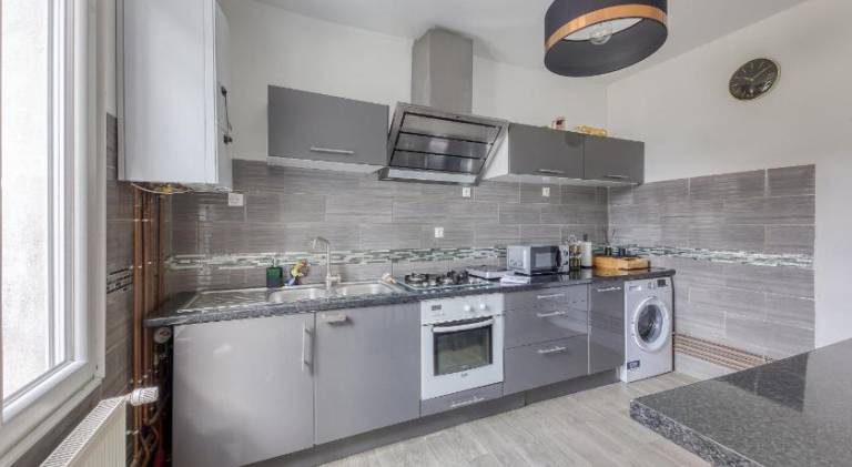 Holiday apartment with 3 rooms for 6 persons — photo 2