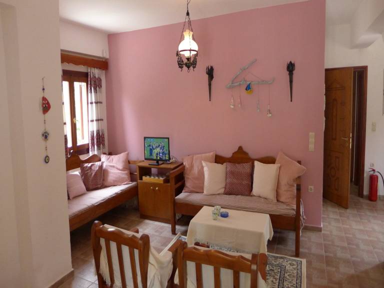 Villa in Axos with Pool near Panormo Beach — photo 2