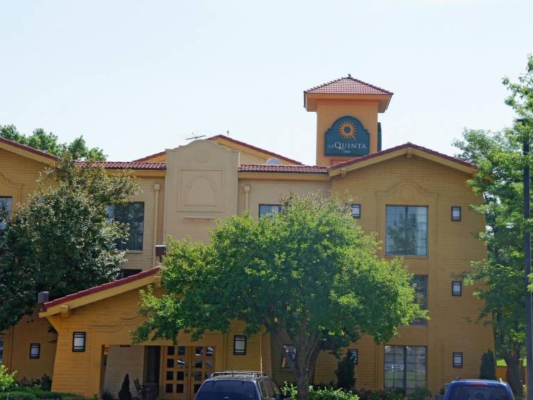 La Quinta Inn by Wyndham Denver Northglenn in Westminster, CO