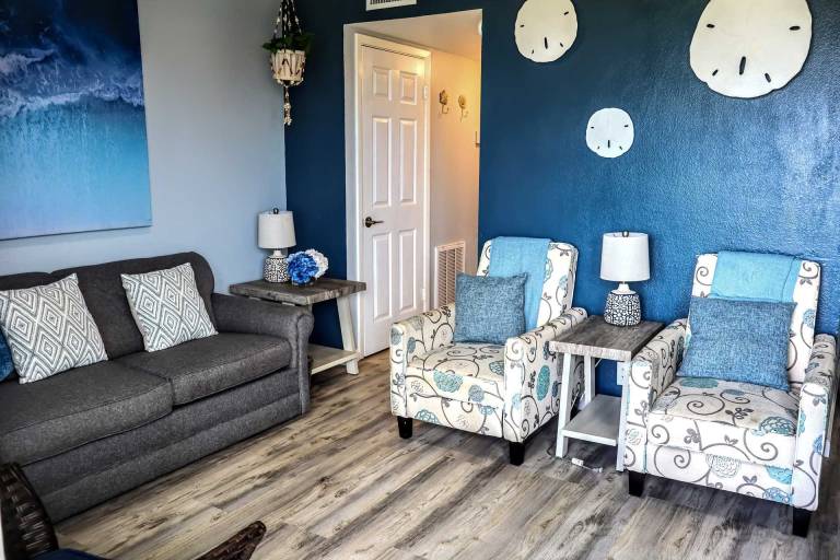 Condo with jacuzzi & pool | Sea view in South Padre Island, TX