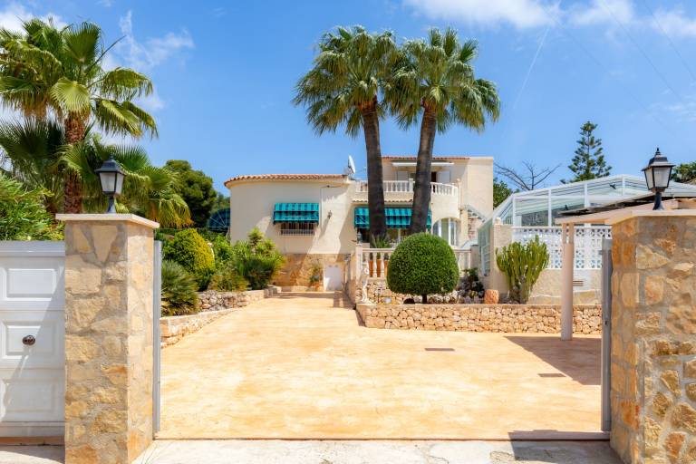 Ferienwohnung mit Hund inCalp, Spanien  f&uuml;r max. 4 Personen
