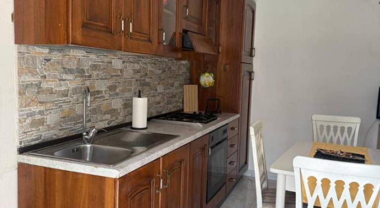 Holiday apartment with 2 rooms for 6 persons — photo 4