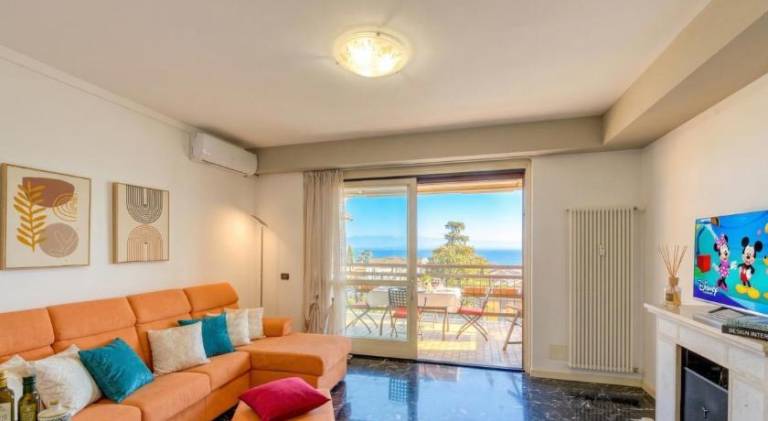 Rental apartment with 2 rooms for 4 persons in Desenzano del Garda