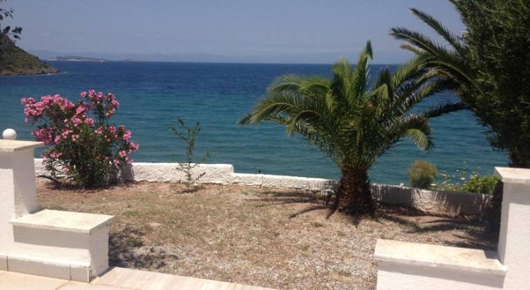 Vacation home with barbecue, garden & terrace | Good for workation — photo 4