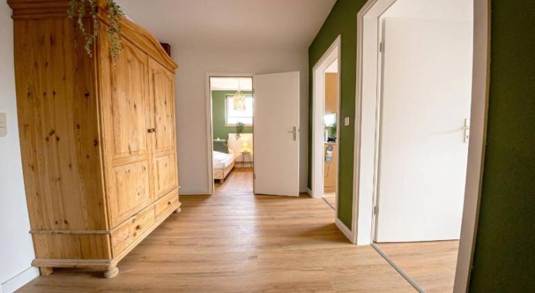 Rental apartment with patio — photo 4