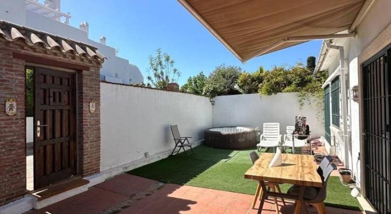 Lovely house with hot tub & pool | Beach nearby | Pets allowed in Estepona