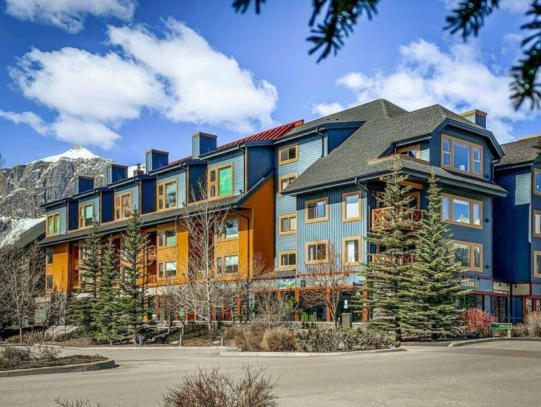 Condo  Canmore