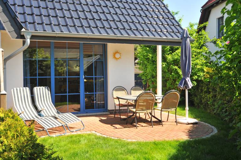Ferienhaus mit Hund in Zingst für max. 4 Gäste