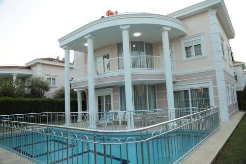 Villa Kadriye Mahallesi